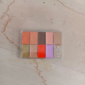 Maqpro AB03 Palette Fard Creme